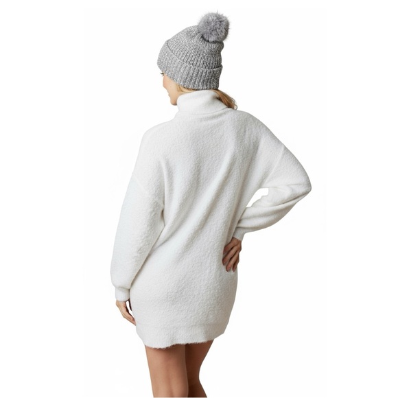 PEACH LOVE CALIFORNIA white turtleneck sequin star tunic sweater S M L - Picture 3 of 6